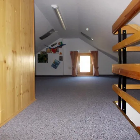 Tatil Evi Sunlit Holiday Near Town Center In